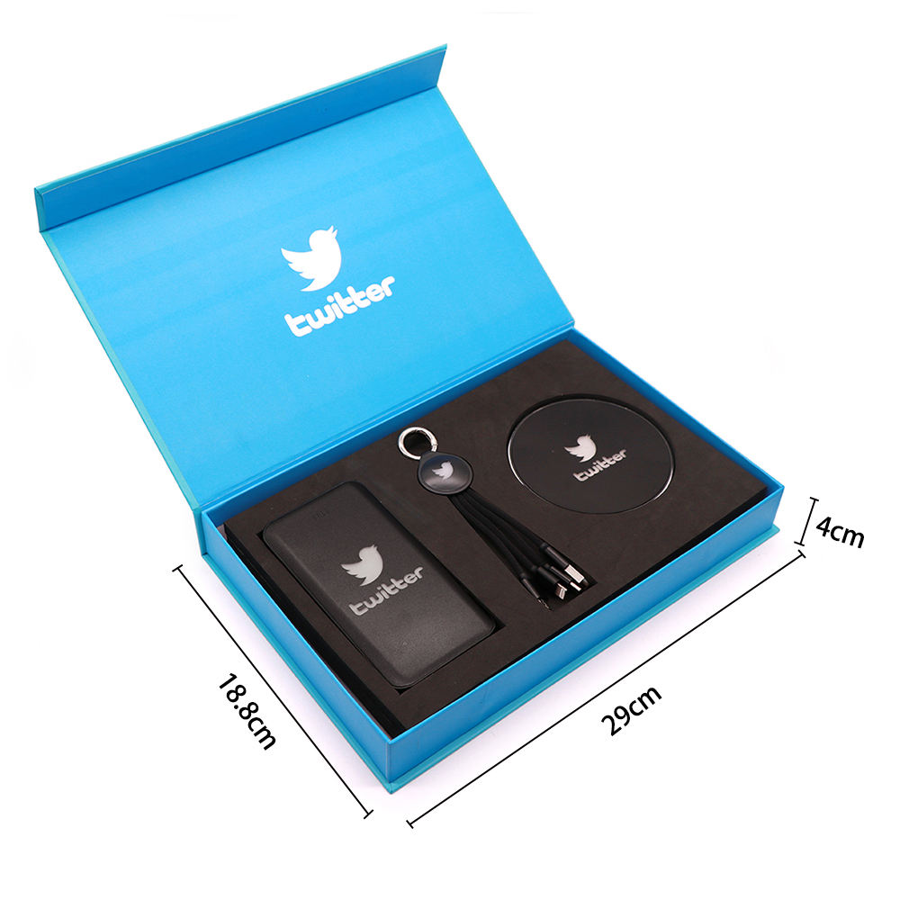 กิ๊ฟเซ็ท 3 In 1 Power Bank + สายชาร์จ + Wireless Charger